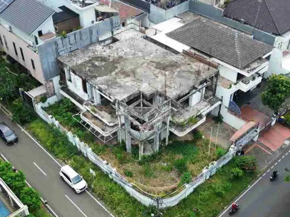 Termurah, Dijual Rumah Tua Hitung Tanah di Pondok Indah Jakarta Selatan