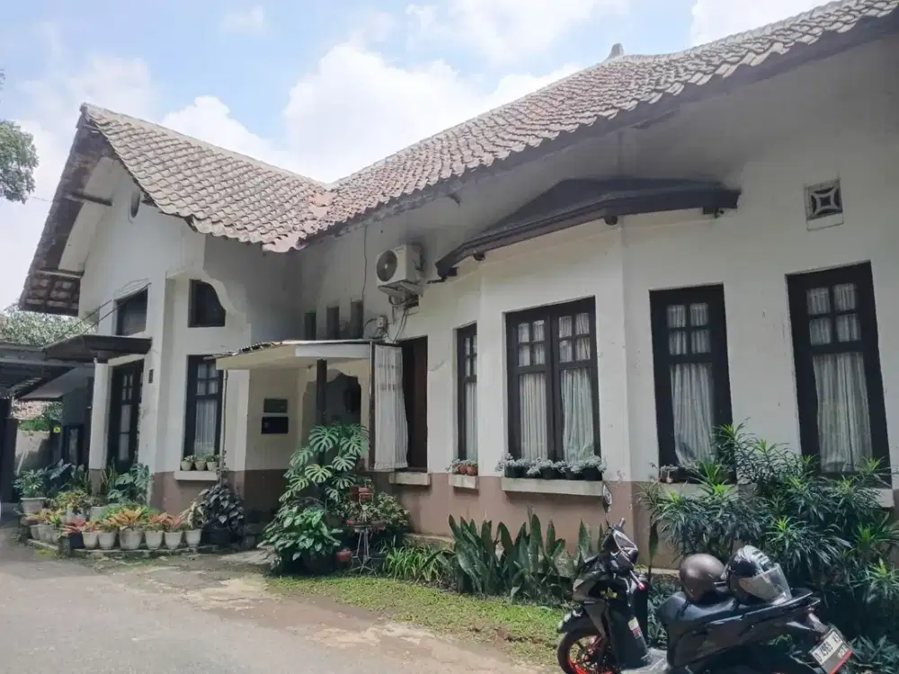 Rumah belanda kolonial gatot subroto bandung