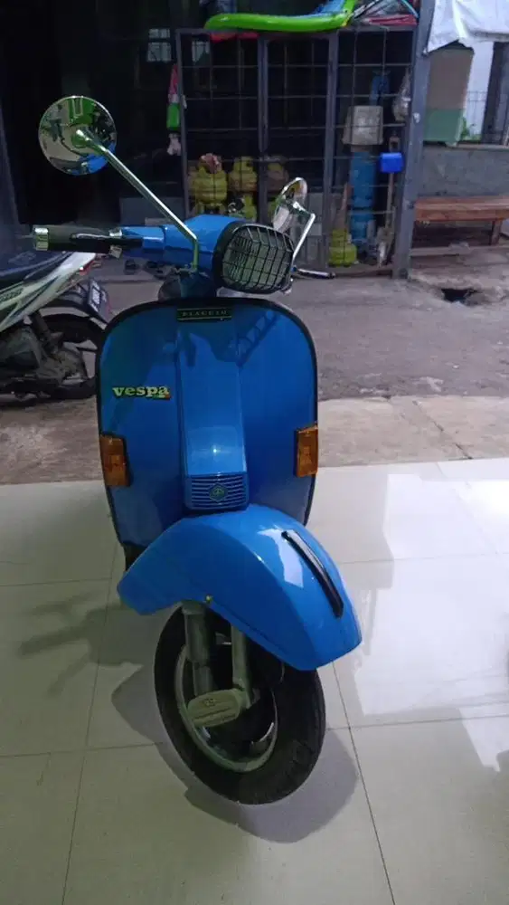 Vespa p150x px clasic lawas