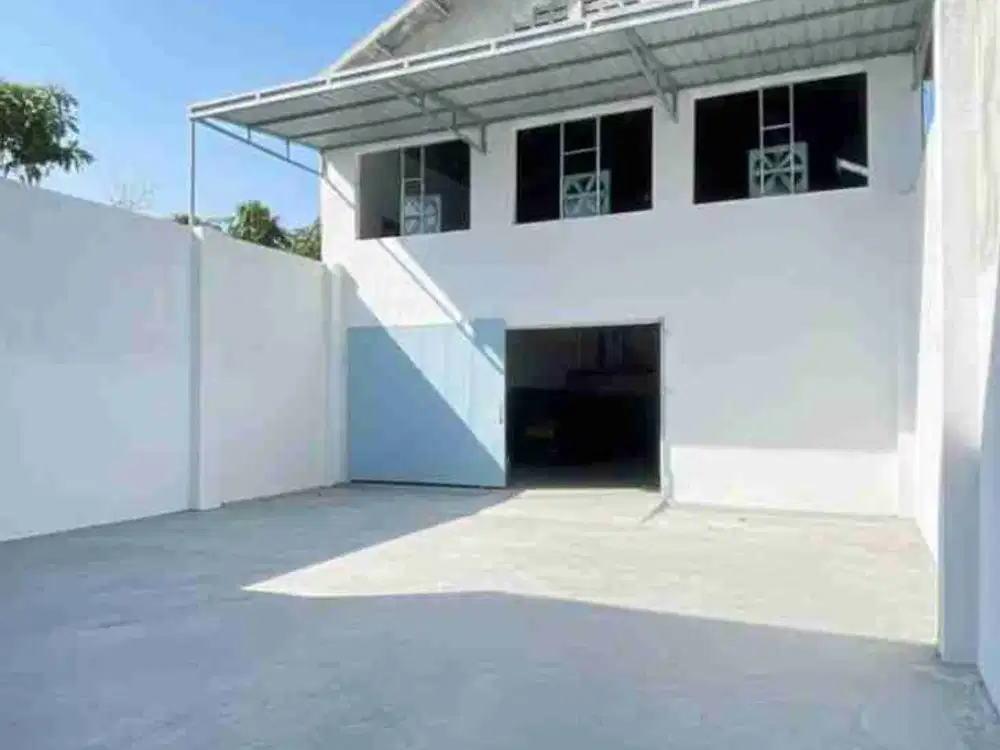 Gudang Siap Pakai 2 Lantai ada Bangunan Kantor lengkap