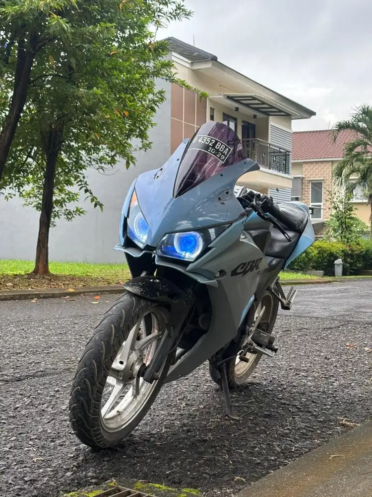 HONDA CBR 150 K45A 2015