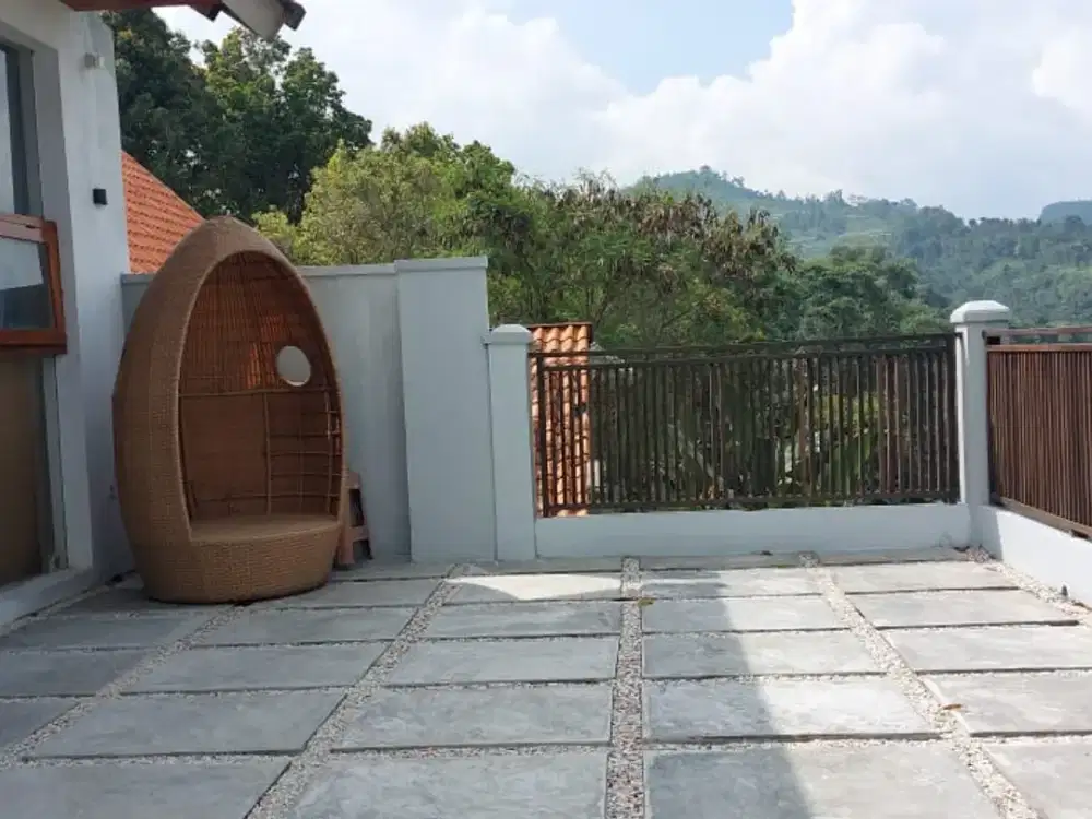 Jual Rumah Villa 3 Lantai harga MURAH di sayap Setiabudi Lembang Bandung Utara