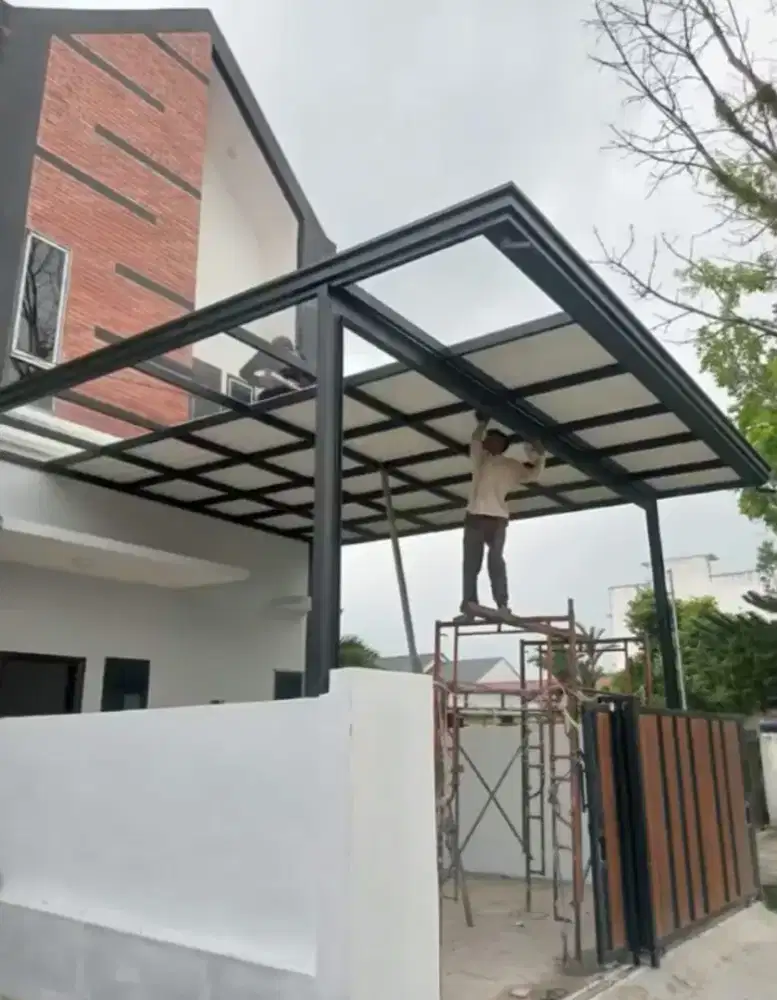 Kanopi dengan talang kardoba