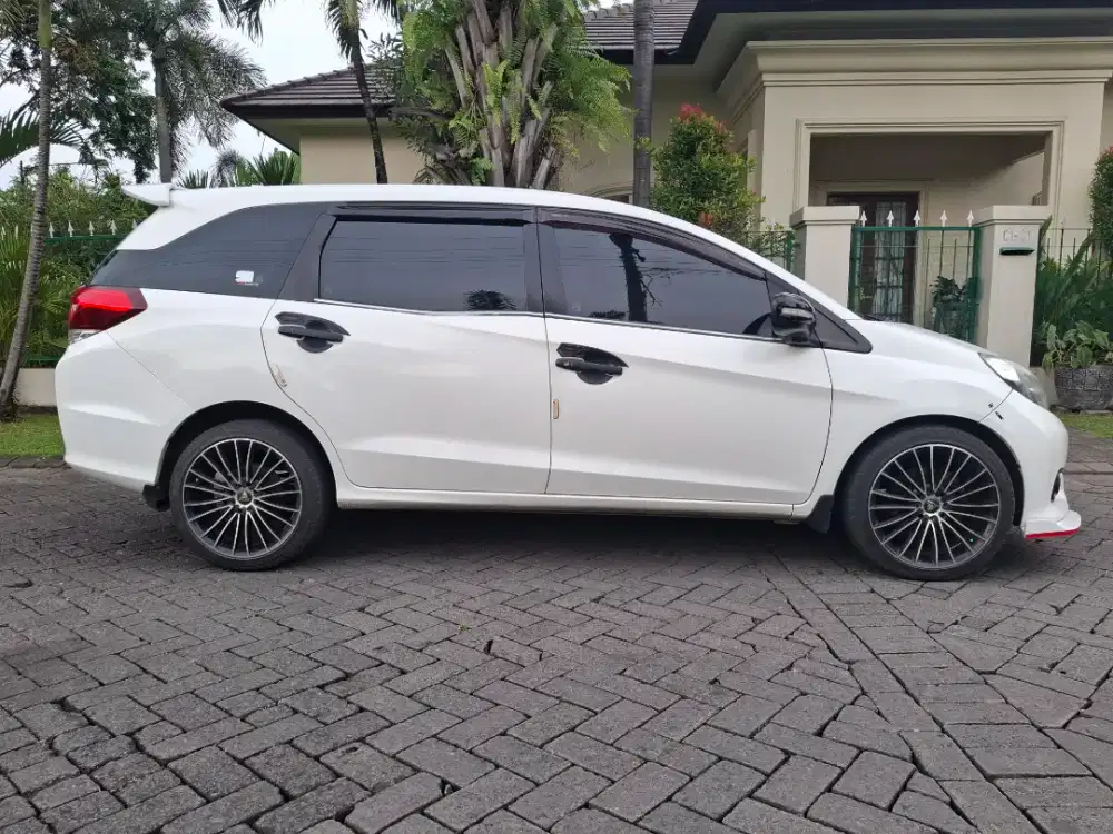 honda mobilio e matic