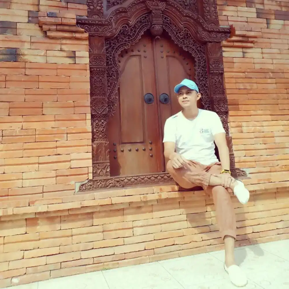 FREELANCE Sabtu/Minggu