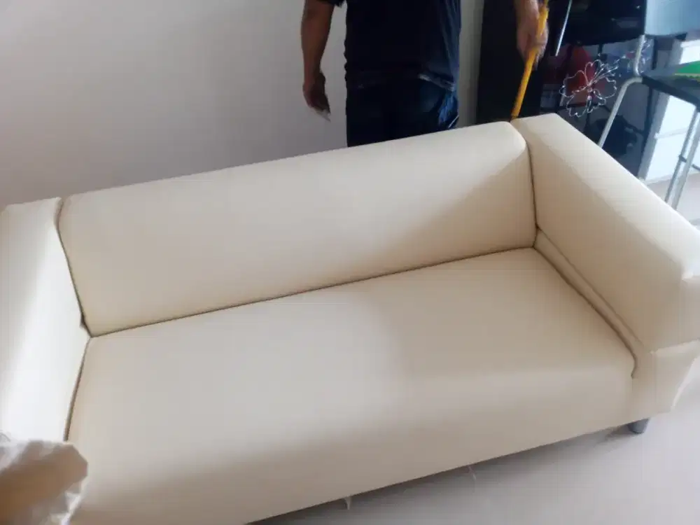 Servis dan pembuatan kuris sofa,