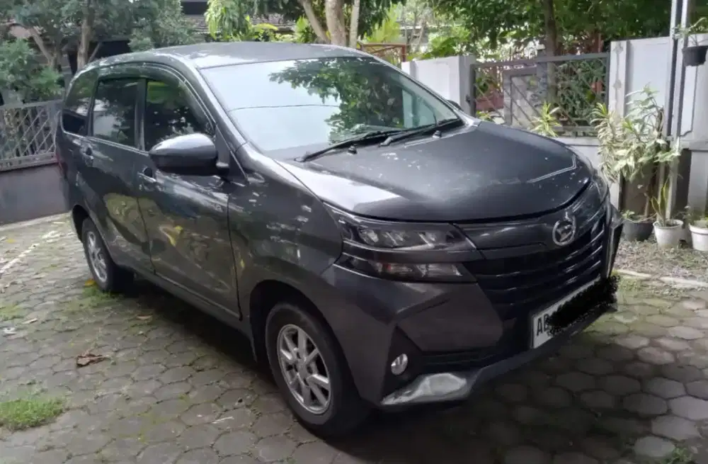 Dijual Daihatsu Xenia X  1.3 Manual 2022 (Pemakaian 2023)