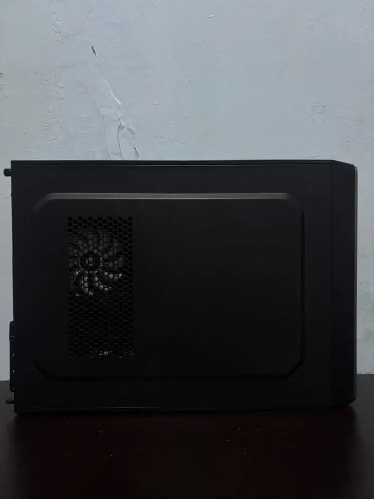 PC INTEL I3-4170 RAM 4 GB DDR 3 SSD 120 GB