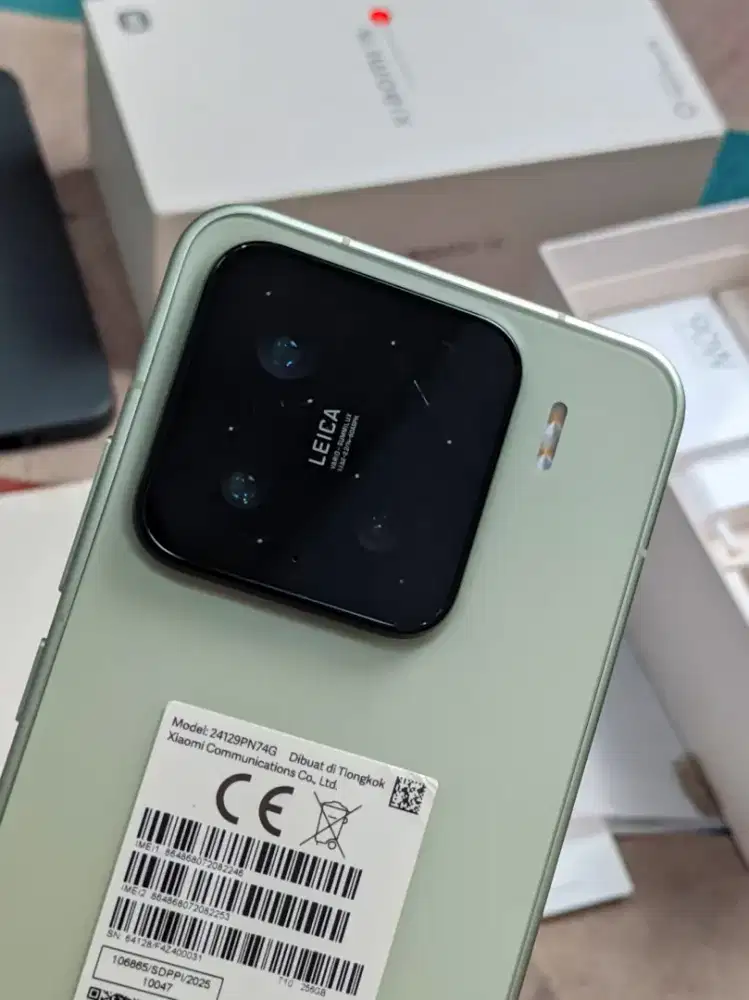 XIAOMI 15 (12/256) FLAGSHIP