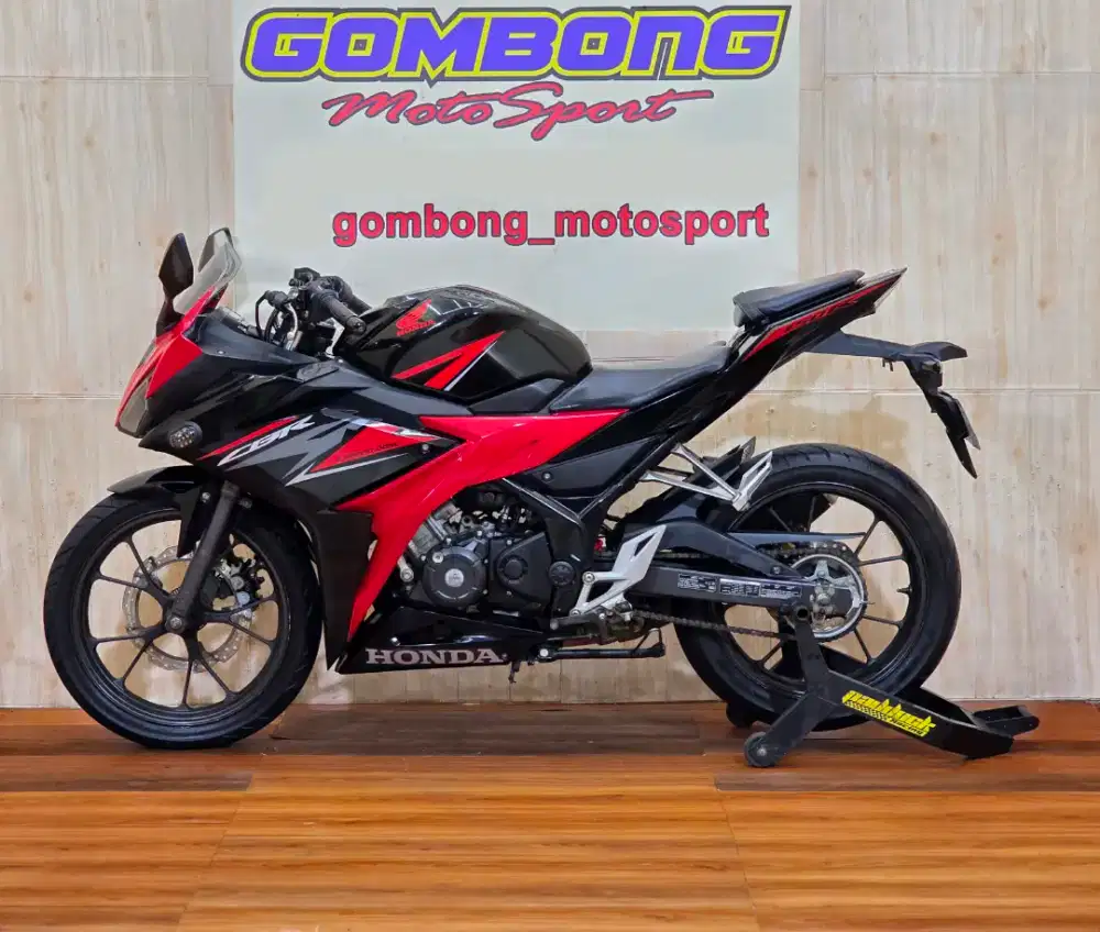 HONDA CBR 150R ABS 2019