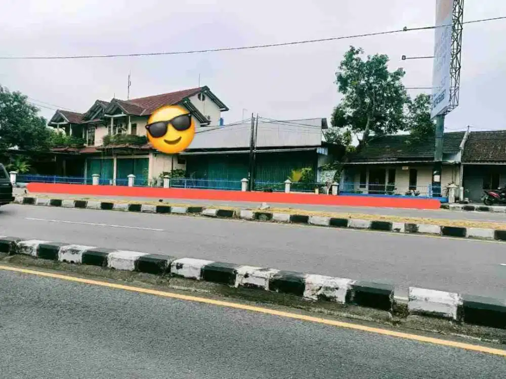 DIJUAL TANAH BONUS RUMAH DAN SHOWROOM MOBIL CONDONGCATUR