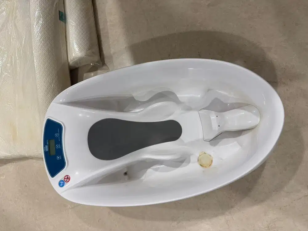 Bak Mandi bayi merek Aquascale