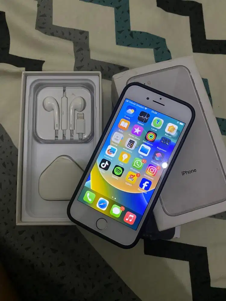 IPHONE 8 64GB EX INTER