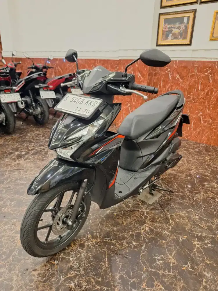 HUB IMA DP 1.5 JT BEAT 2025 KM 1000 LIKE NEW BISA CO DI SHOPEE