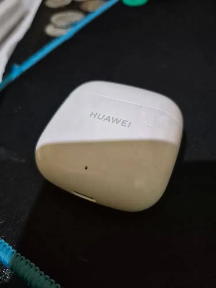 Jual HUAWEI FreeBuds SE Kondisi baik warna putih