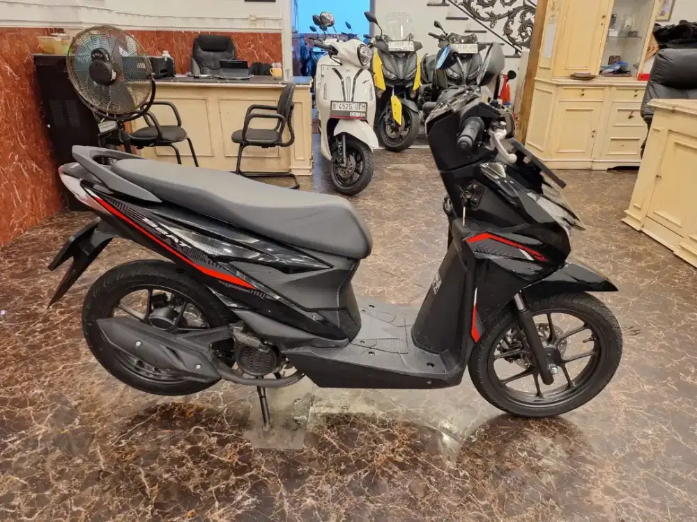 HUB IMA DP 1.5 JT BEAT 2025 KM 1000 LIKE NEW BISA CO DI SHOPEE