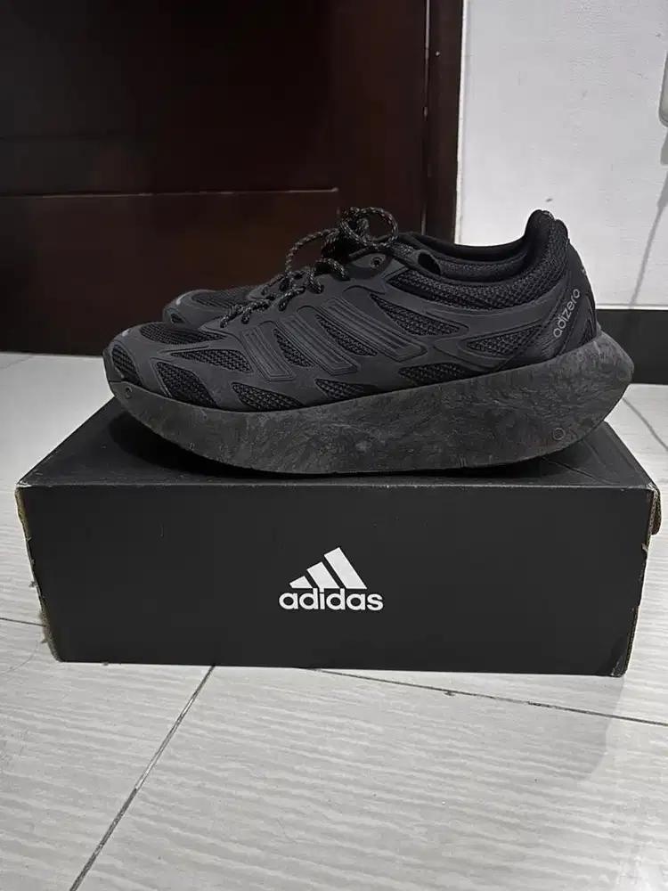 Adizero Aruku Trainers