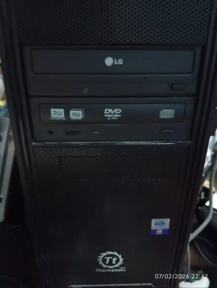 PC desktop plus Printer HP deskjet 2235