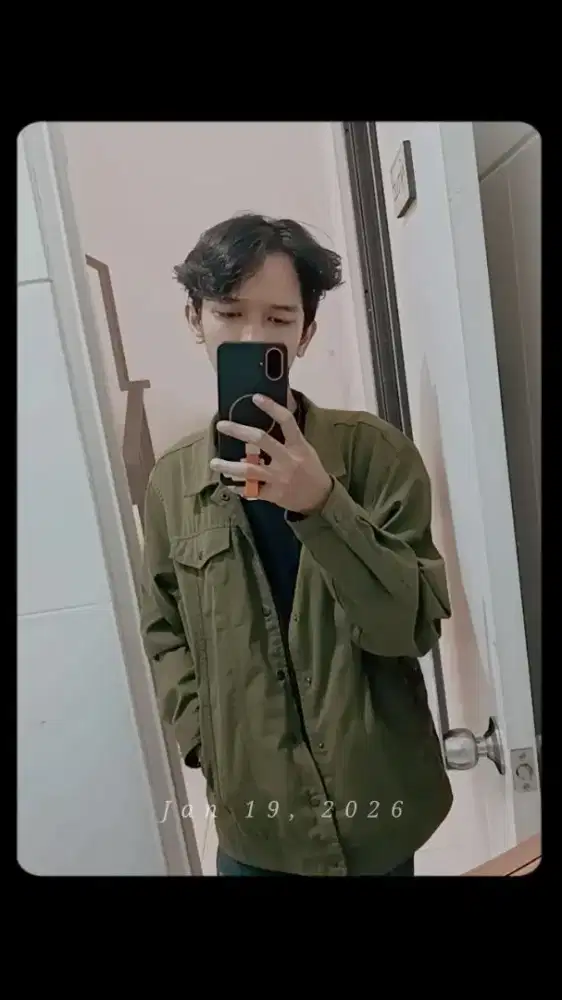 Cari loker yang ada mess kalo bisa