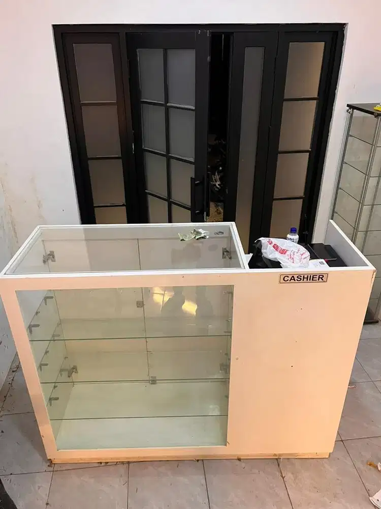 Meja kasir include rak kaca display || Meja kasir etalase kaca