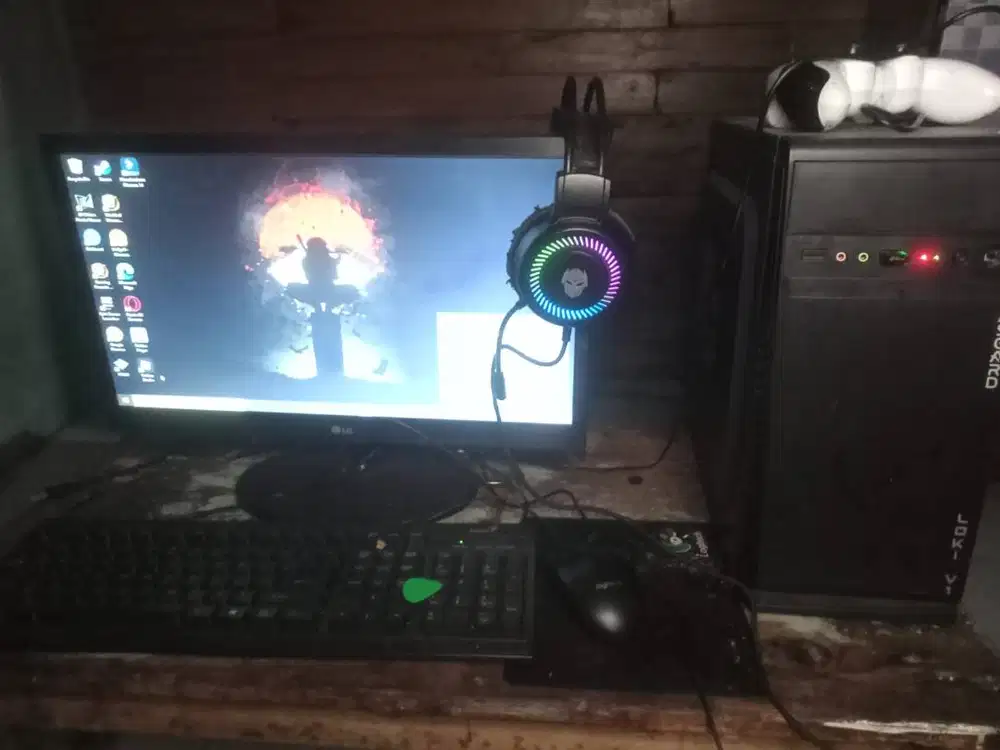 PC fullset nominus, bonus stik sama headphone gaming