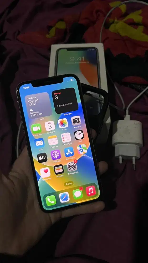 iphone x 256gb fullset smartfren only