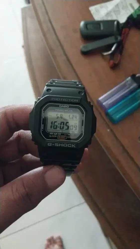 Jam tangan g-shok