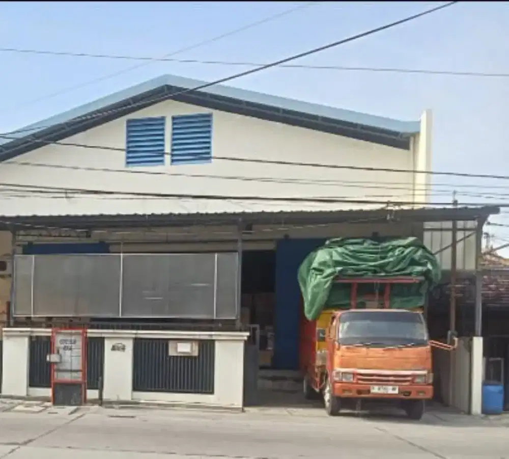 Dijual Gudang siap pakai di pinggir jalan Medoho Gayamsari