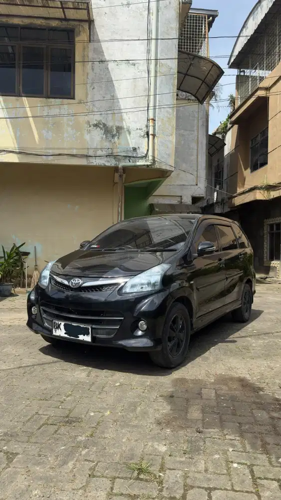 Avanza veloz matic 2012