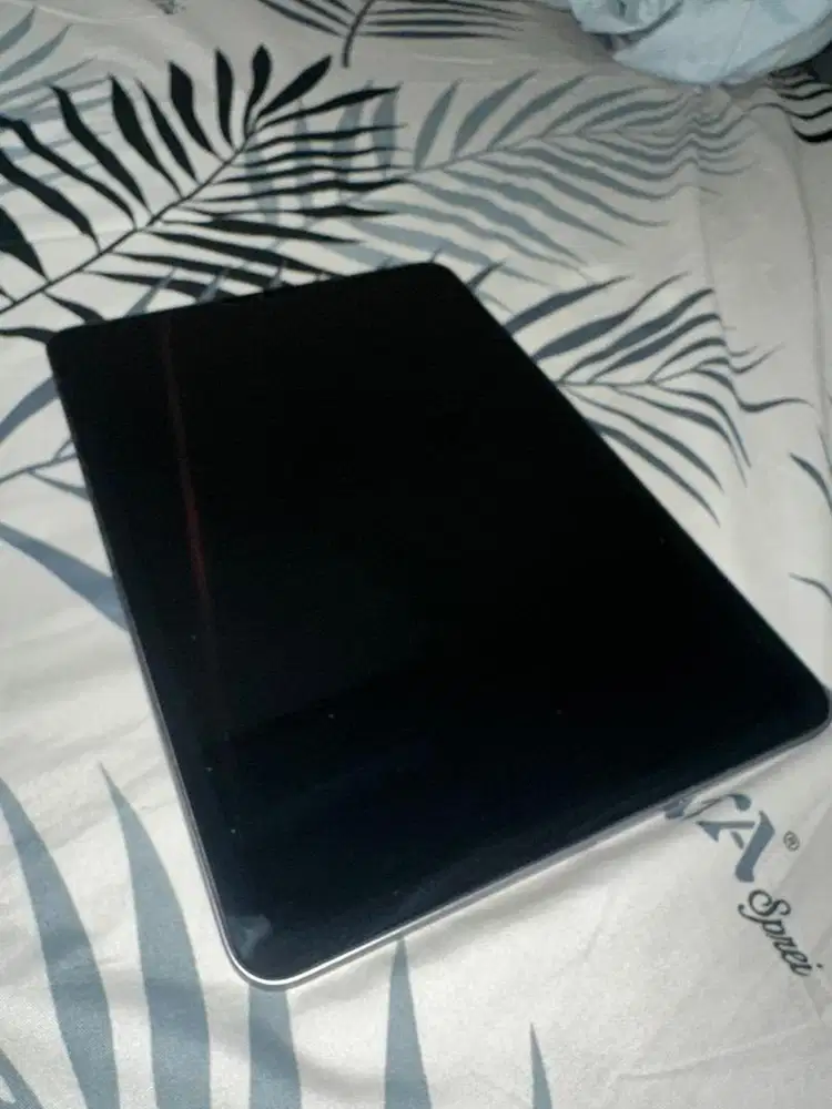 IPAD PRO 11 INCH GEN 4  2022 ( generasi 4 ) M2 128gb