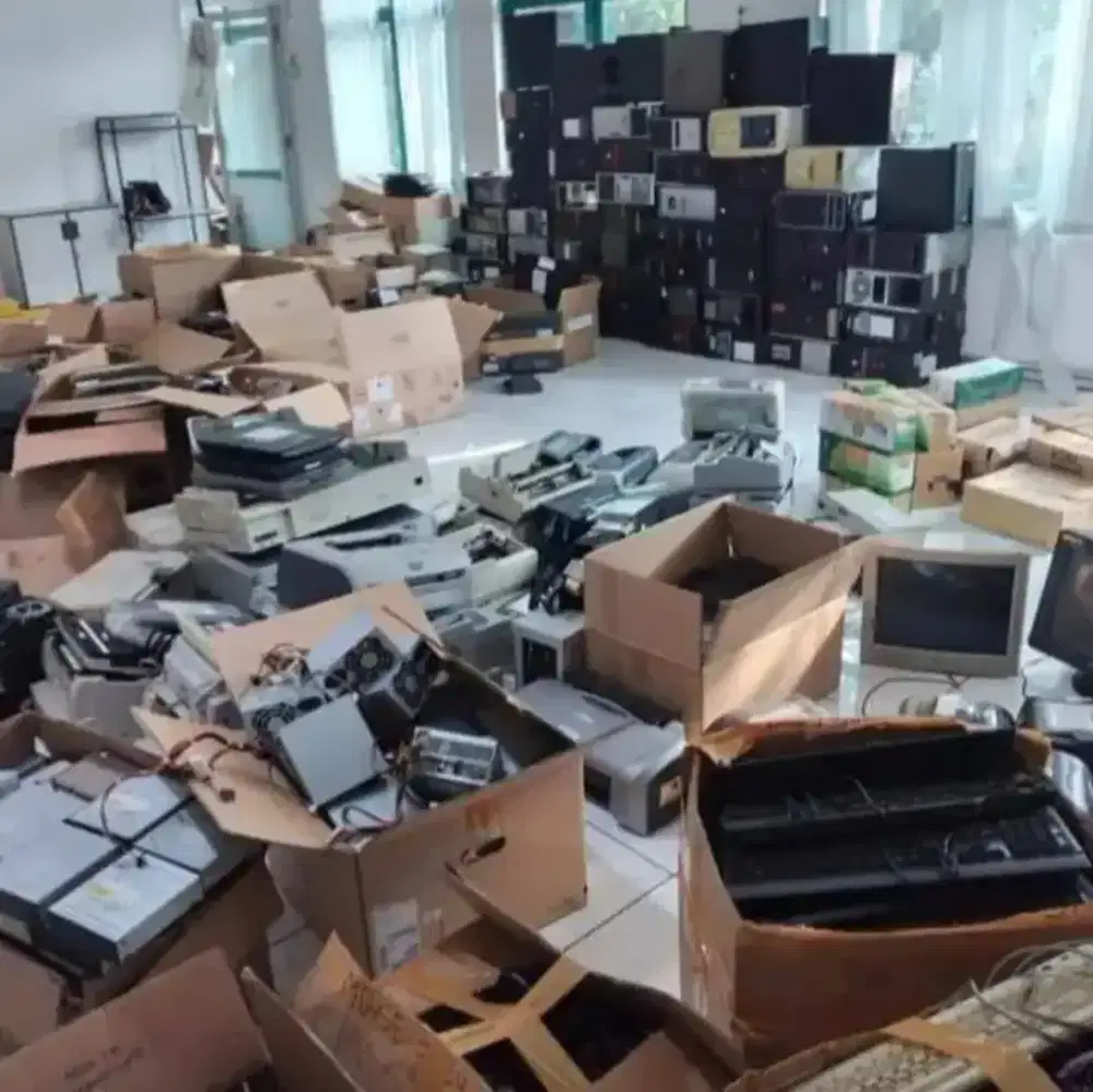 DI BELI ELEKTRONIK AC RONGSOK RUSAK DLL TAWARKAN