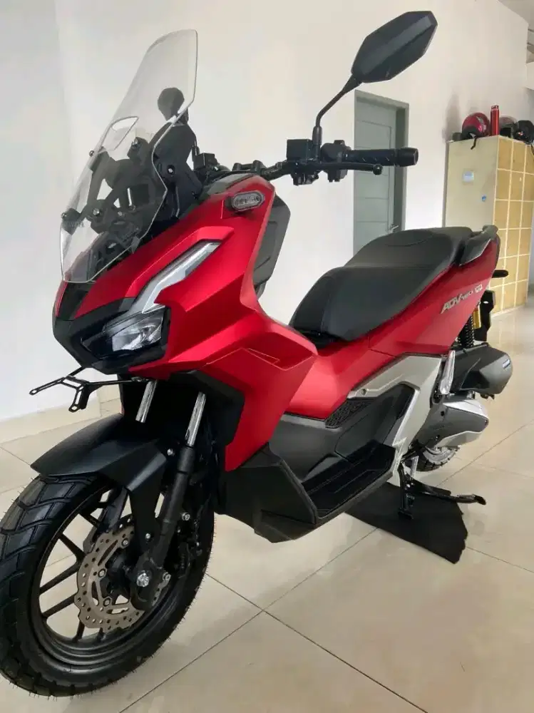 HONDA ADV 160 CBS RED