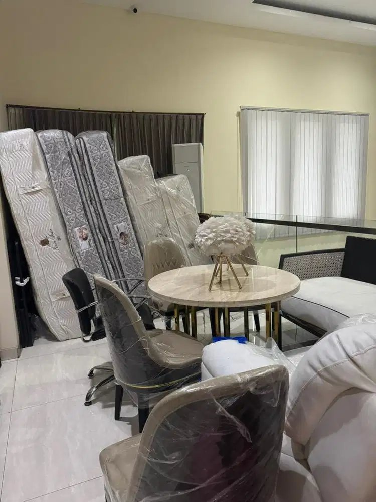 Kasur kingkoil dan american good condition!