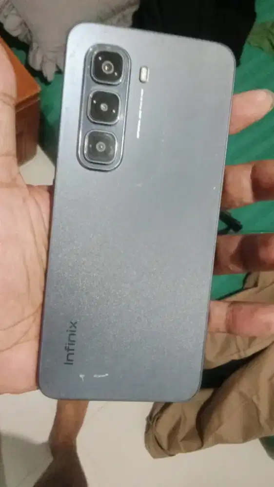 Infinix hot 50 pro 8/256 gress