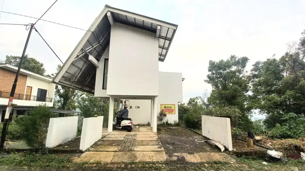 Dijual rumah minimalis modern view pegunungan