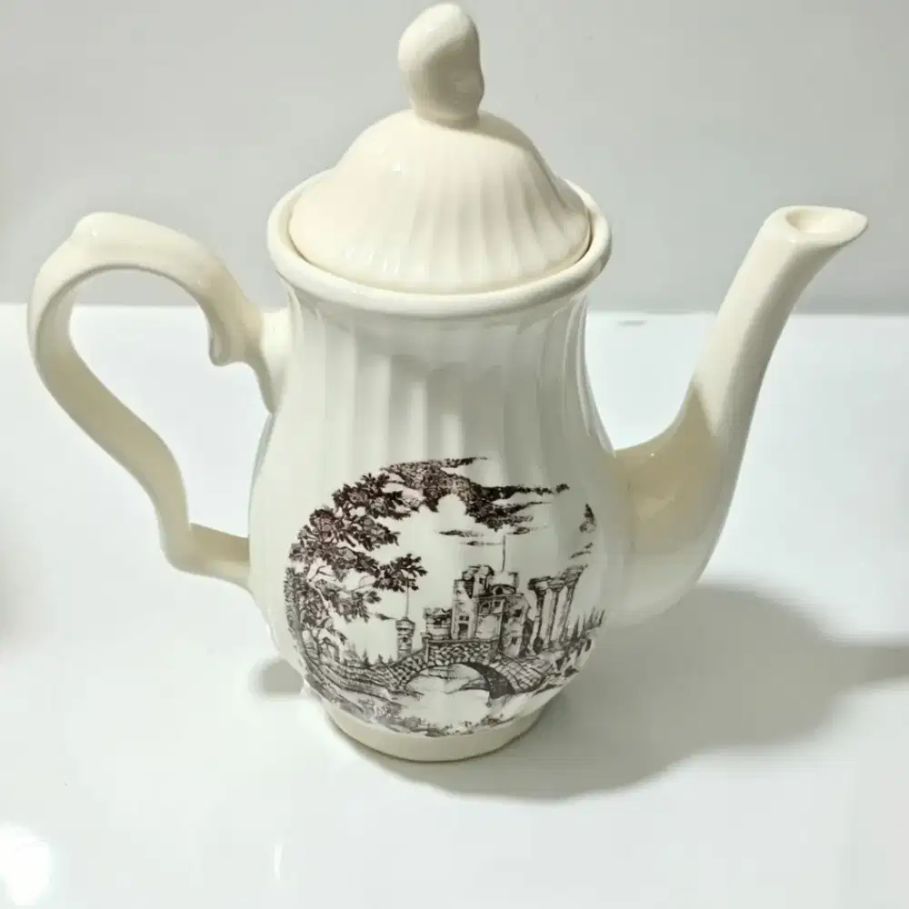 TEA POT - TEKO TEH KERAMIK EUROPEAN CLASSIC STYLE KITCHENWARE