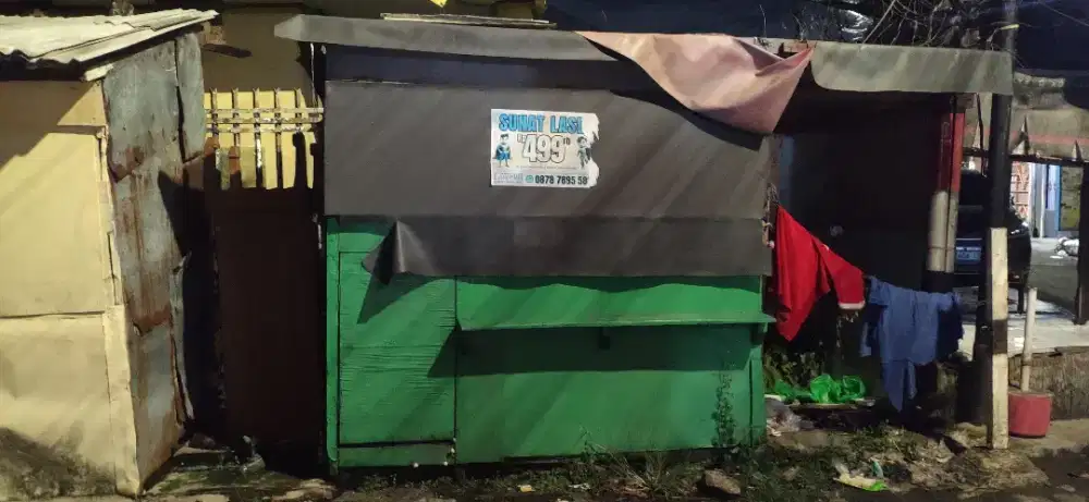 Warung dagangan rokok kopi