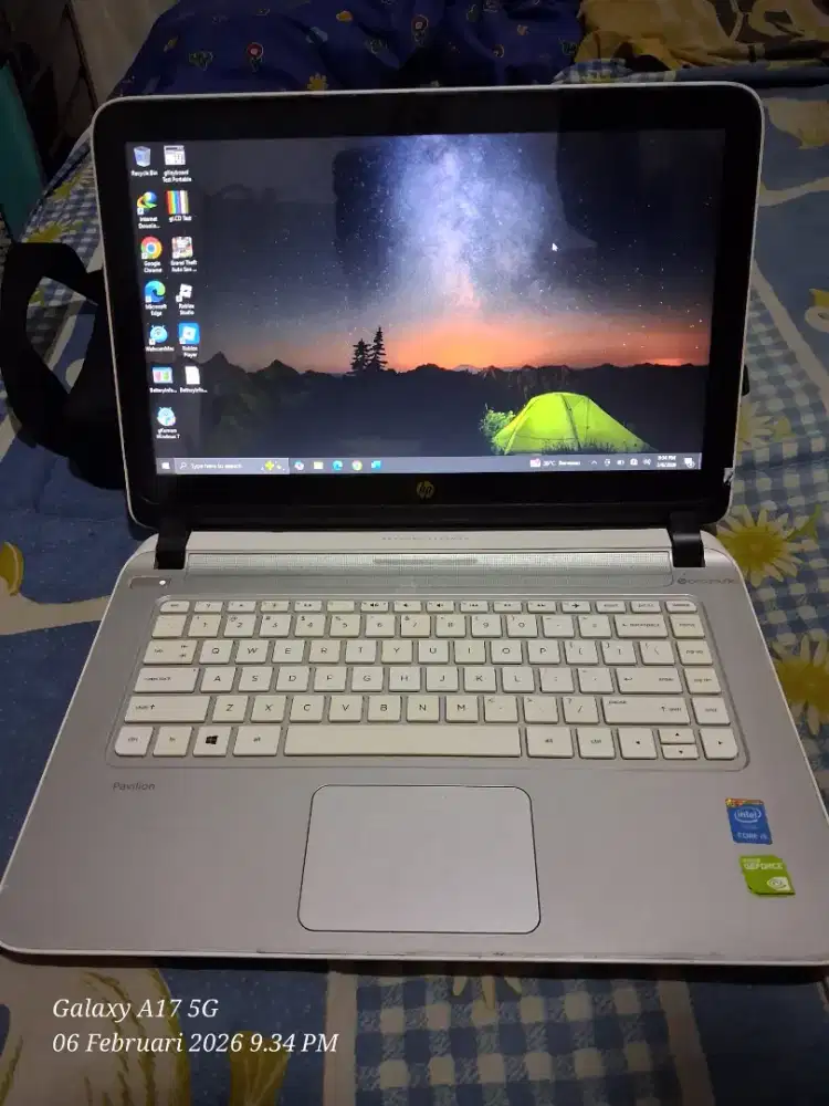 Laptop HP Pavlion Core i5 double VGA TAUCH SCREEN