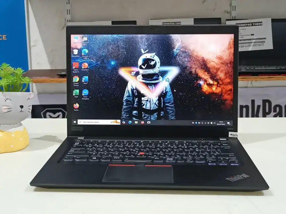 Laptop bekas Lenovo Thinkpad T490s Intel Core i5-Gen8 Ram 8 GB