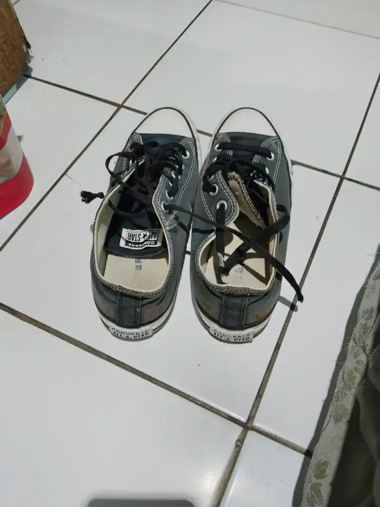 Sepatu converssss