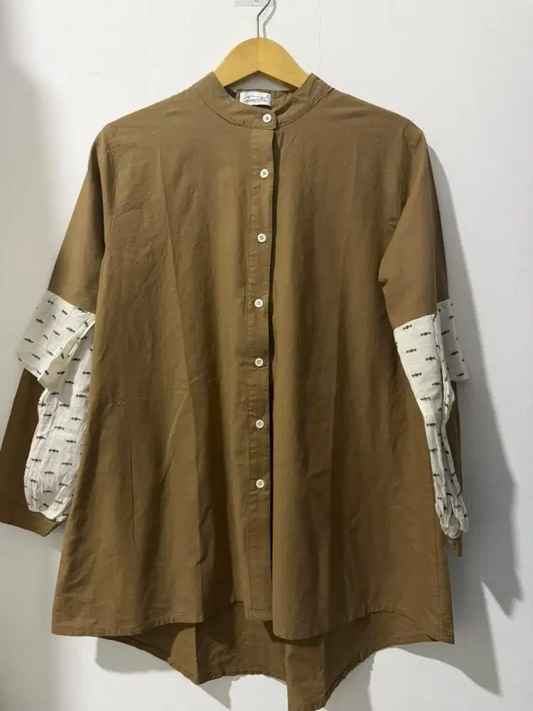 PRELOVED Atasan Eleanorre