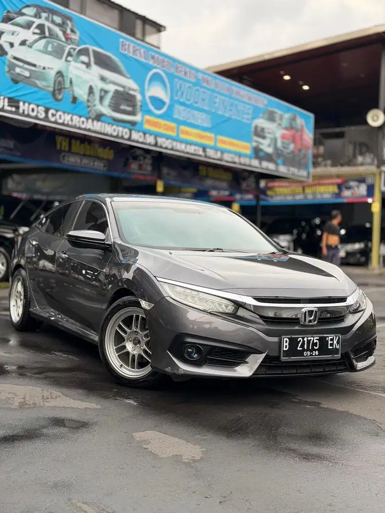 Hinda civic 2016 abu abu