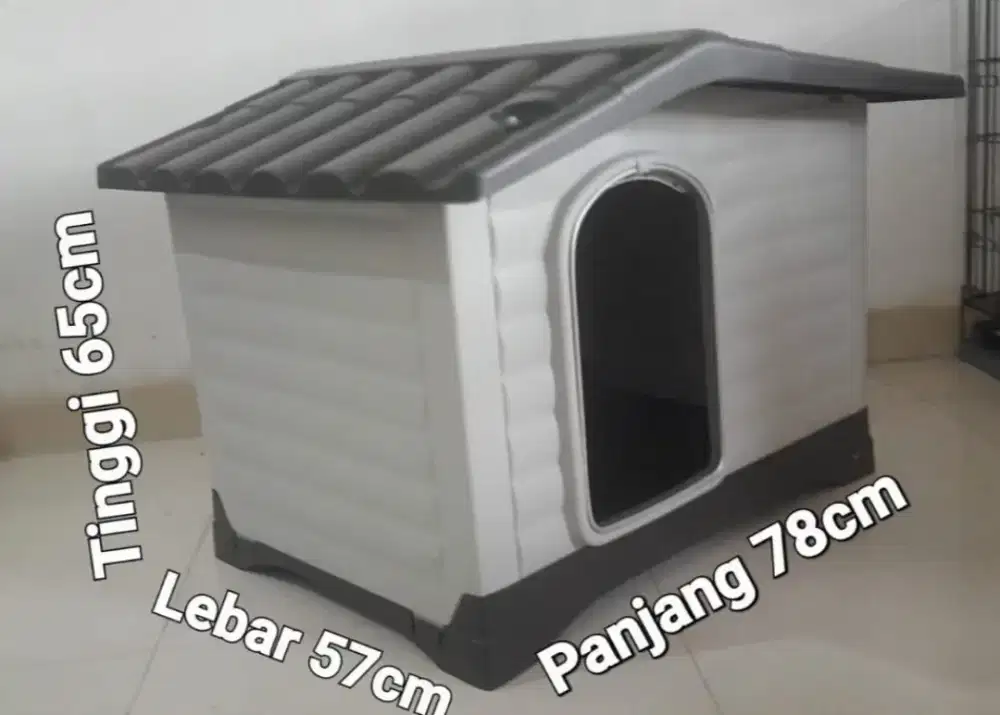 Kandang atau rumah untuk anjing atau kucing