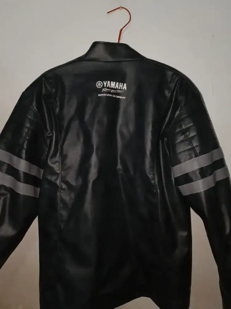 Jual cepat jaket yamaha