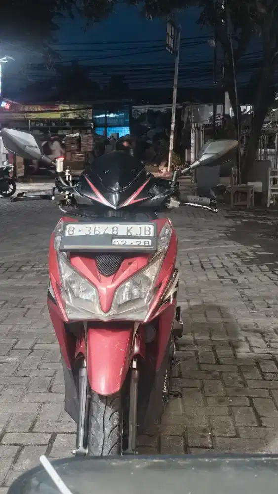 Honda vario 125 fi  kzr 2013