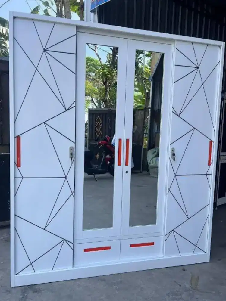 Lemari baju 4 pintu bahan besi plat pintu geser P.160 x T.185cm x L.50