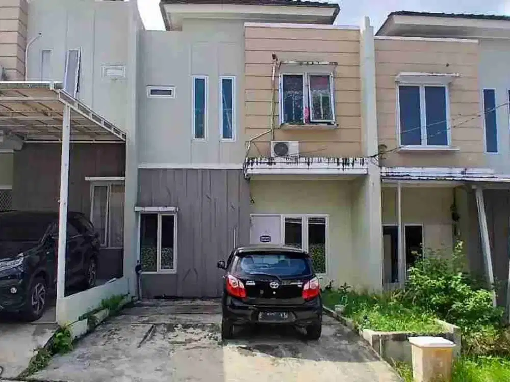 Rumah di Castarica, regency balikpapan