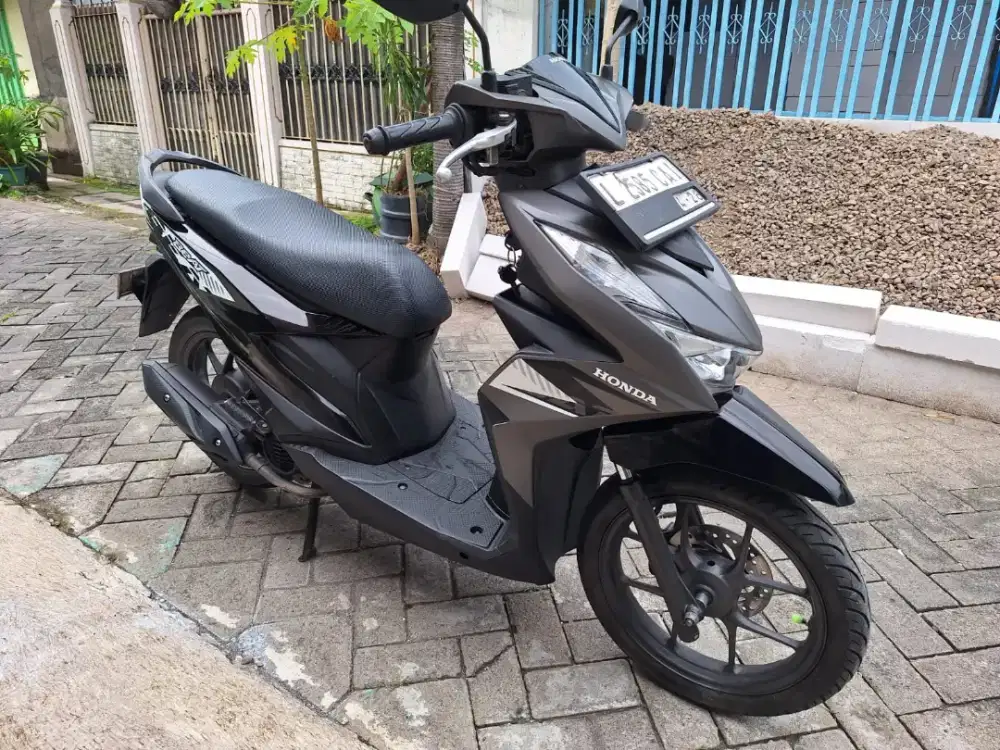 Jual honda beat 2023 kondisi sgt bagus samsat ikt kdg cowek
