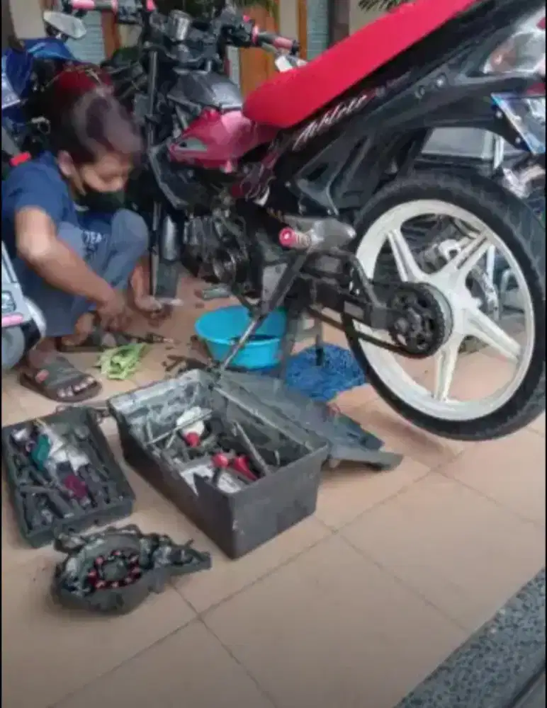 Bengkel motor panggilan