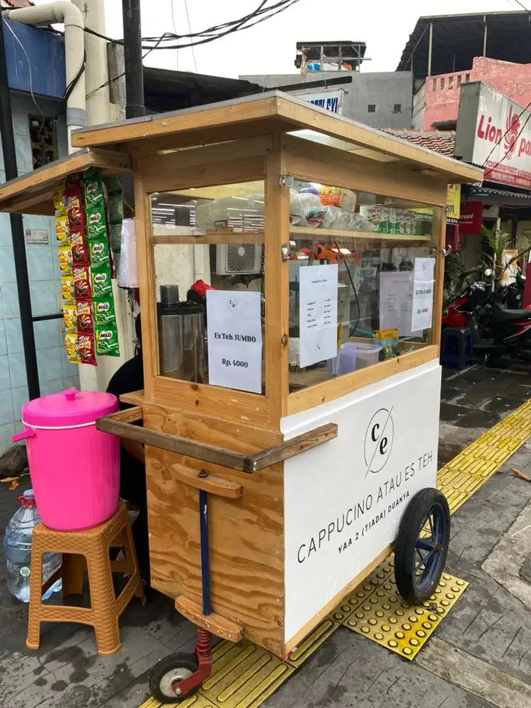 Gerobak jualan bekas